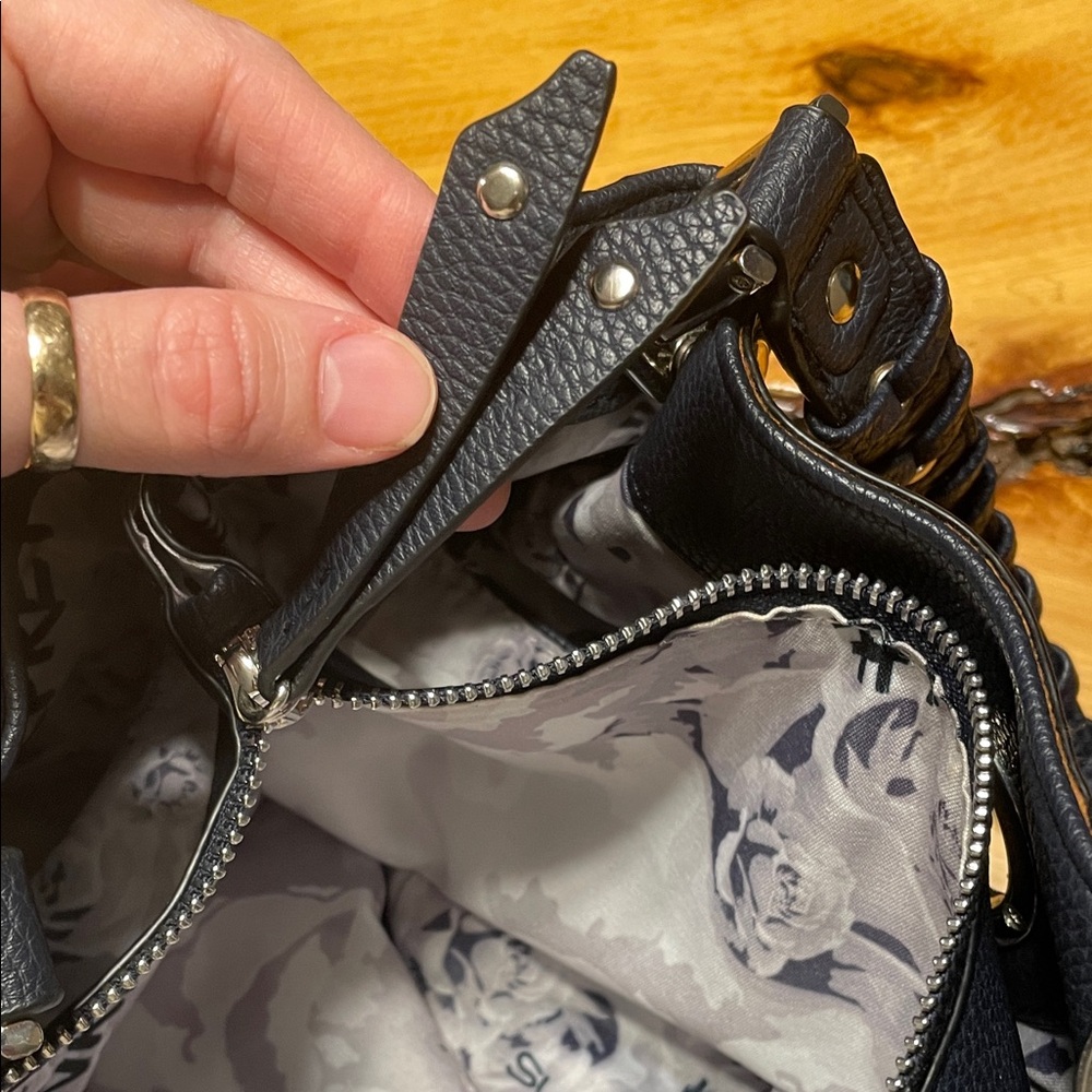 Suri Frey Navy Blue Shoulder Bag - Picture 12 of 12